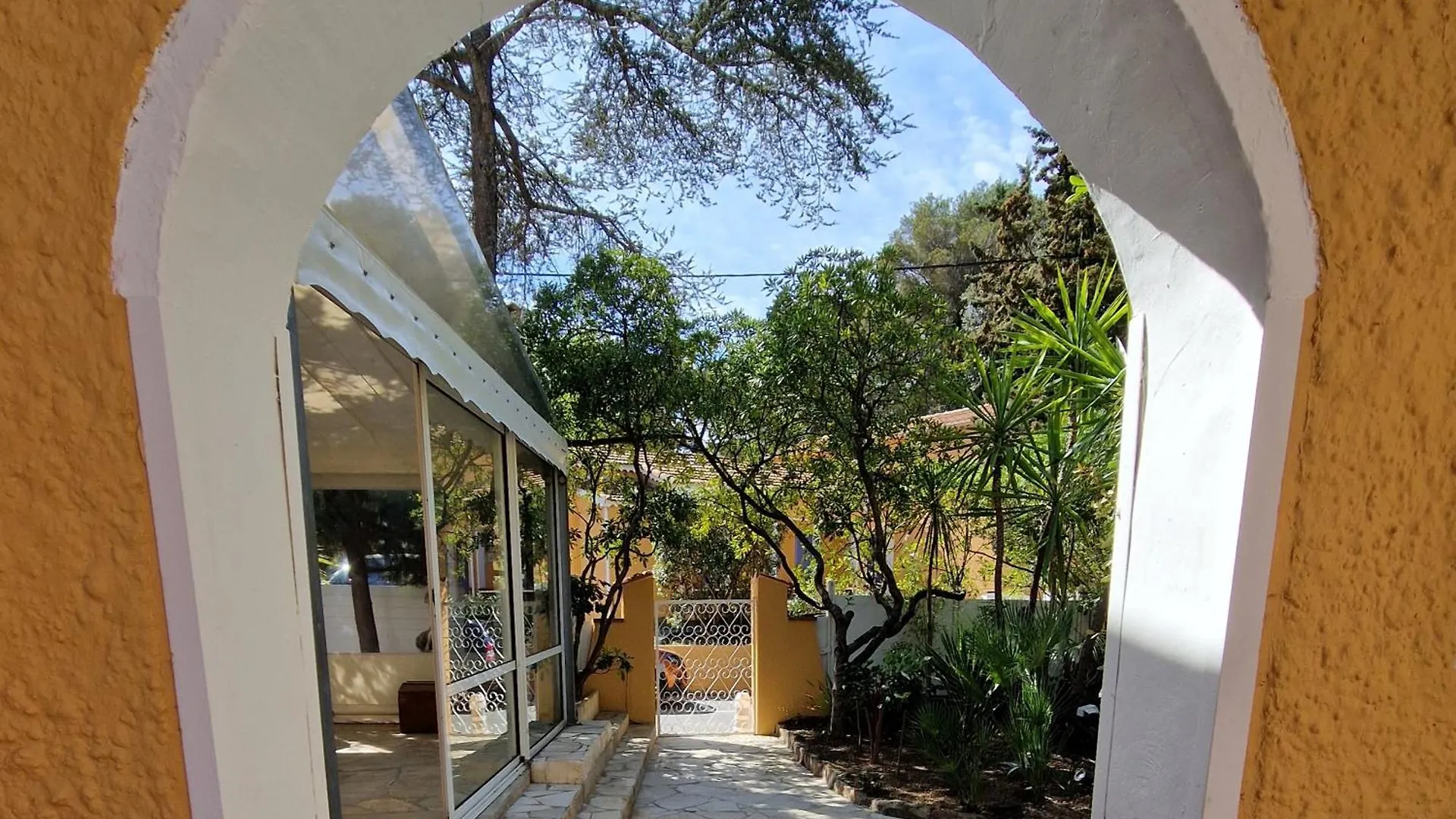 Le Cosy Hotel Saint Aygulf