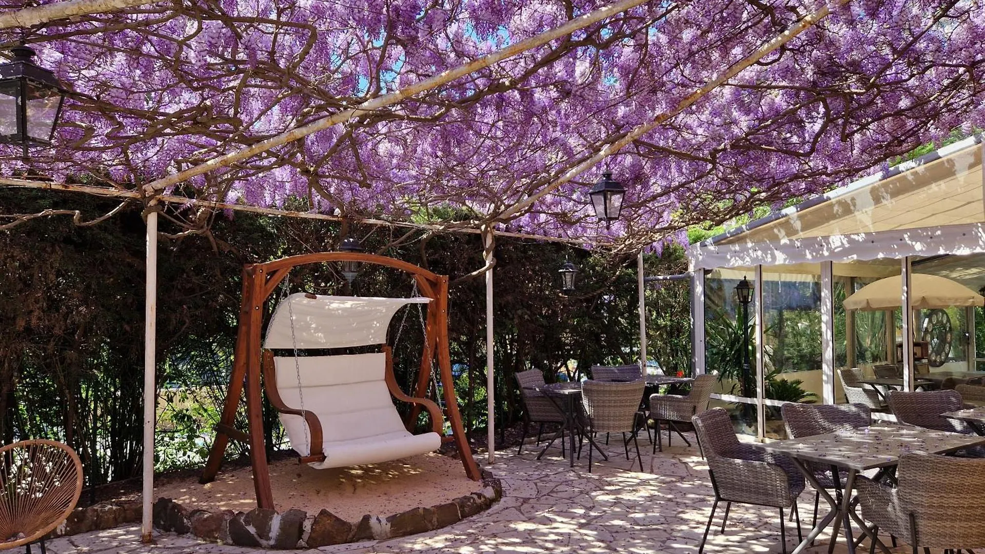 Le Cosy Hotel Saint Aygulf 0*,
